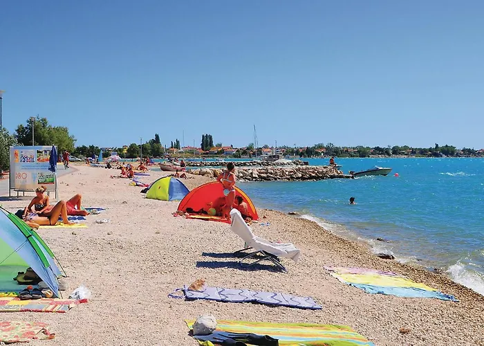 Awesome In With Swimming Pool Нин