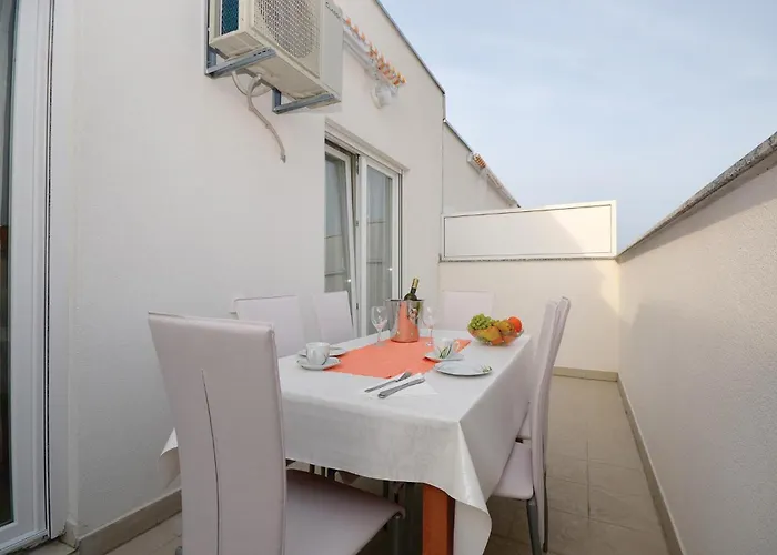 Apartment Awesome In With Swimming Pool Nin